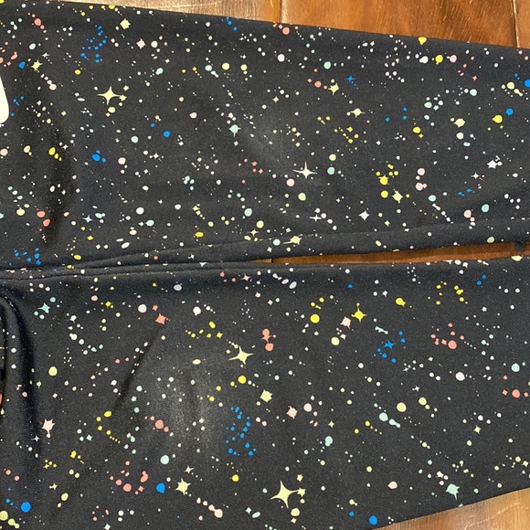 Nike Shirt & Leggings Size XS - Picture 4 of 5